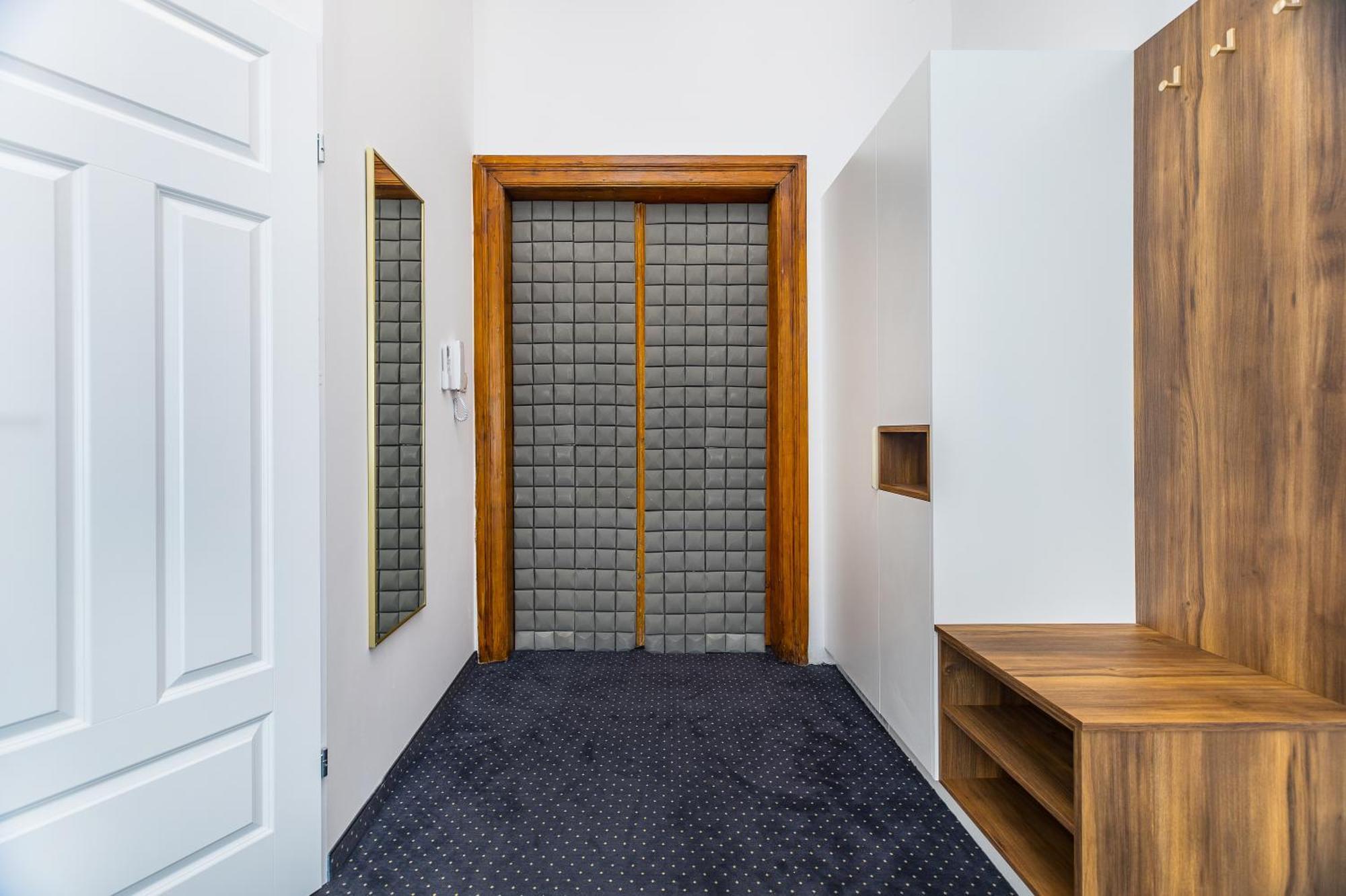 Bob Elite - Szpitalna Apartment *